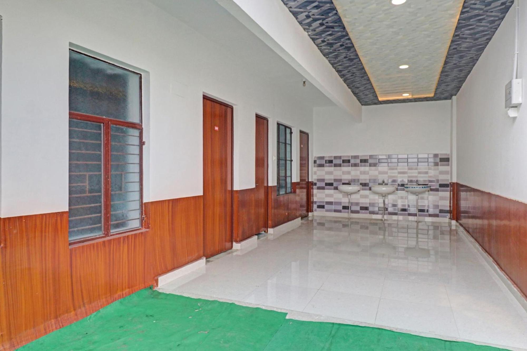 Hotel O Paras Palace Kanpur Exterior foto