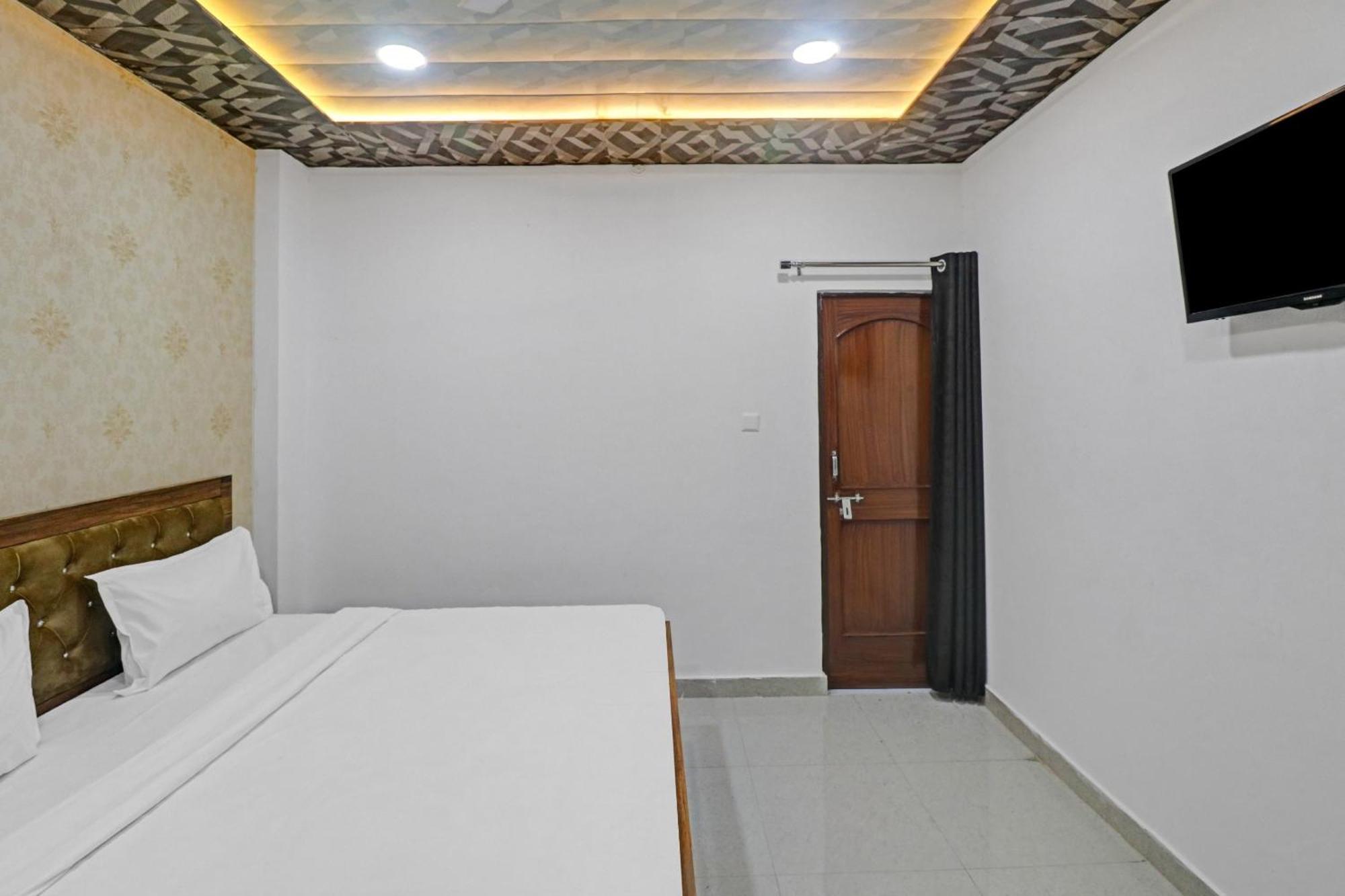 Hotel O Paras Palace Kanpur Exterior foto