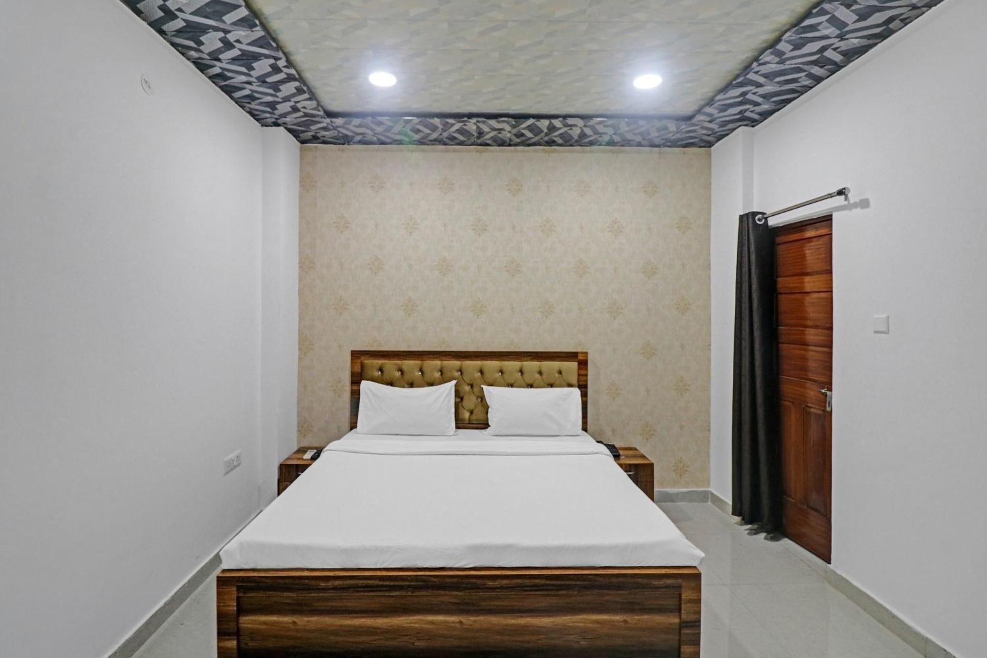 Hotel O Paras Palace Kanpur Exterior foto